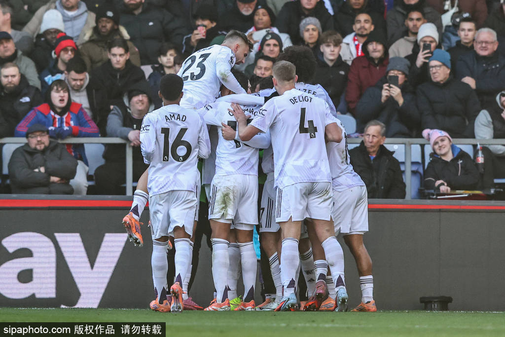 详解棒球规则中的打击干扰及补偿